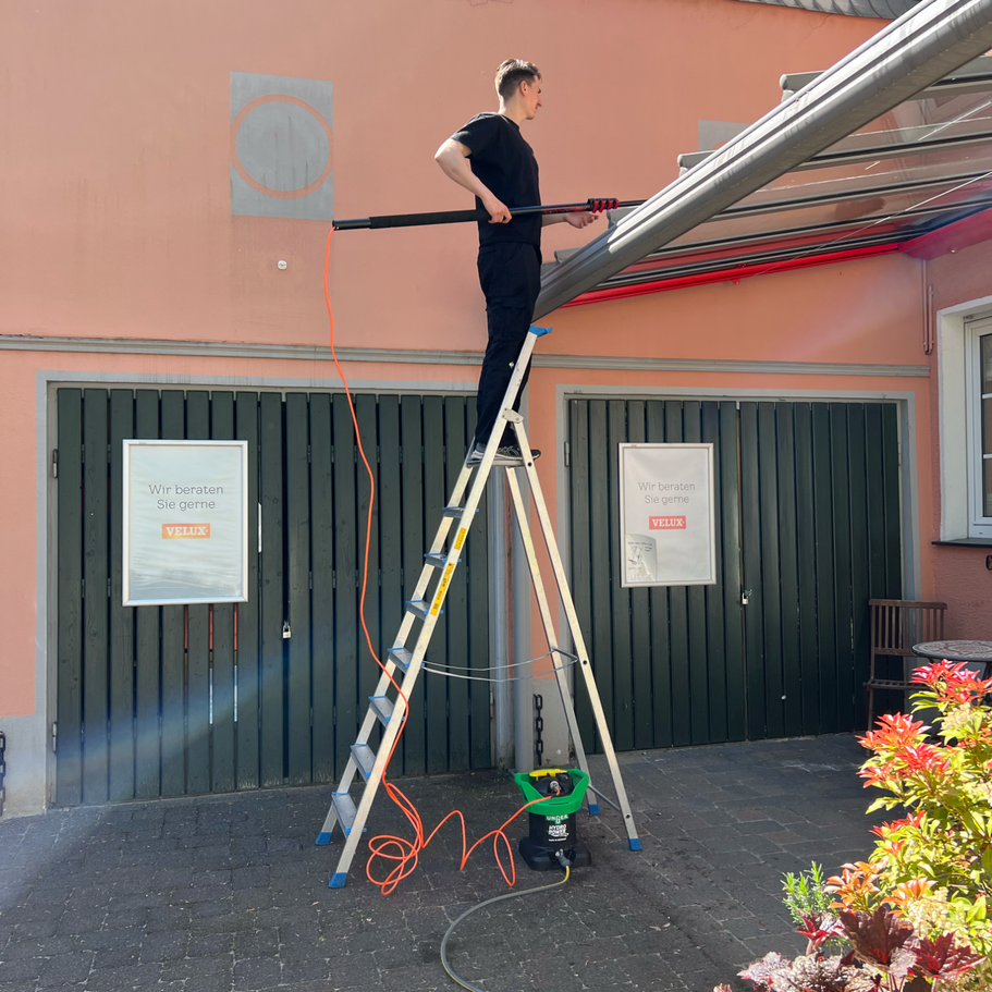 Eingeschäumter Teppichboden eines Büros in Wuppertal
