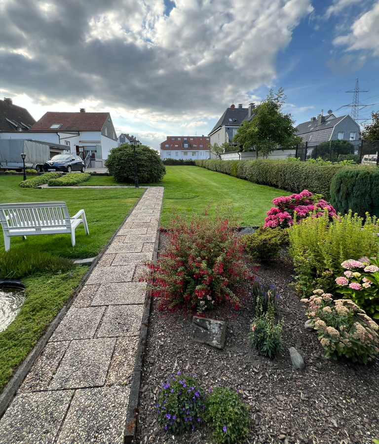 Treppenhausreinigung in Wuppertal durch die Reinigungsfirma Immoservice KN